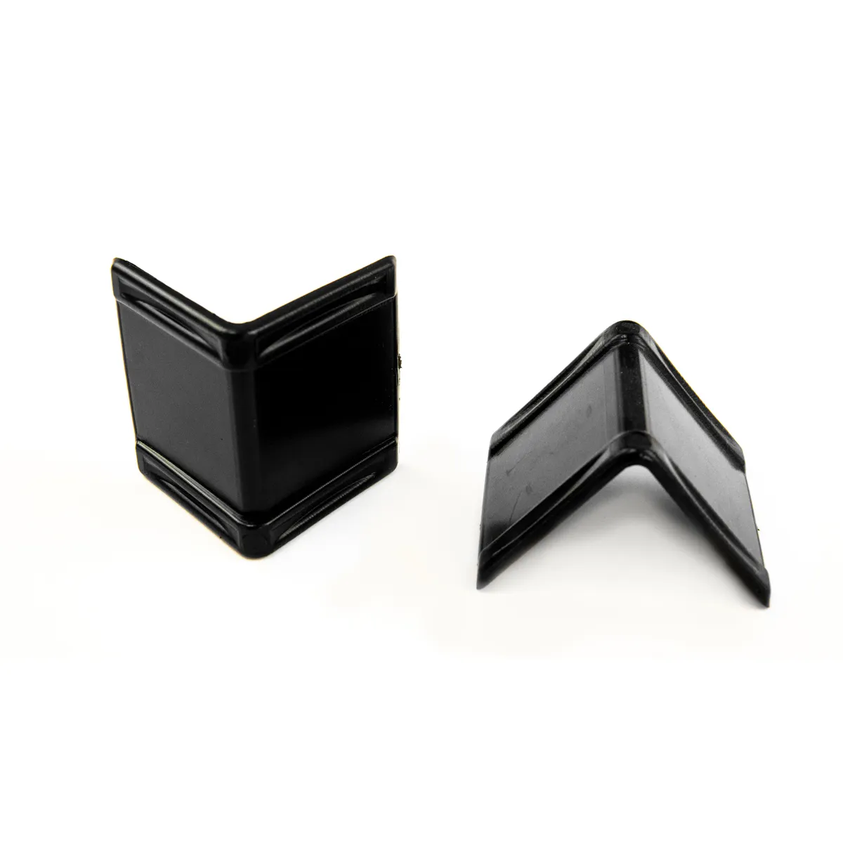 Colțar de protecție pentru bandă de legare din poliester (PVC-CORNER-3) 25–32 mm
